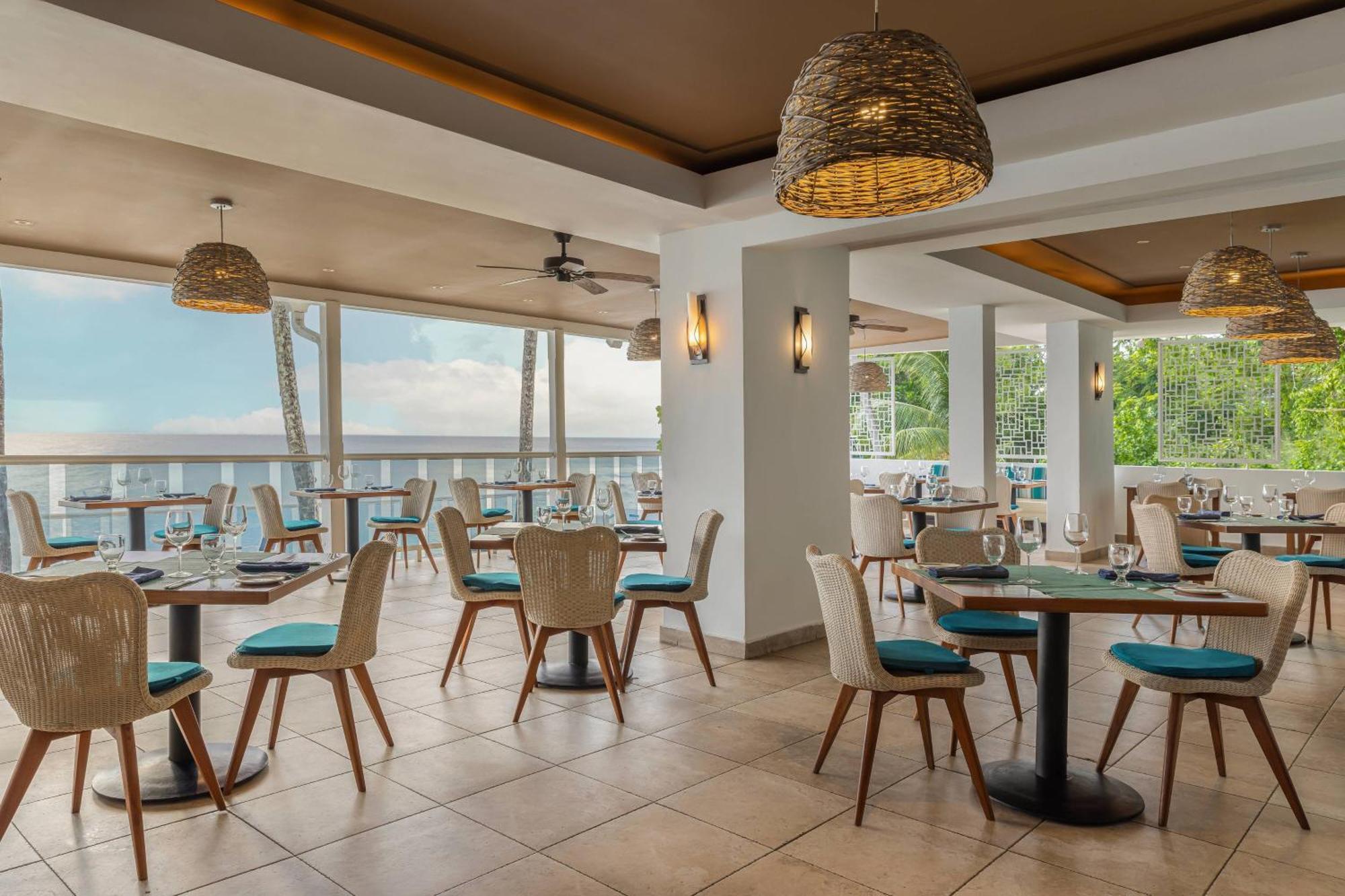 Waves Resort & Spa, Barbados, An Autograph Collection All-Inclusive Resort Saint James Extérieur photo