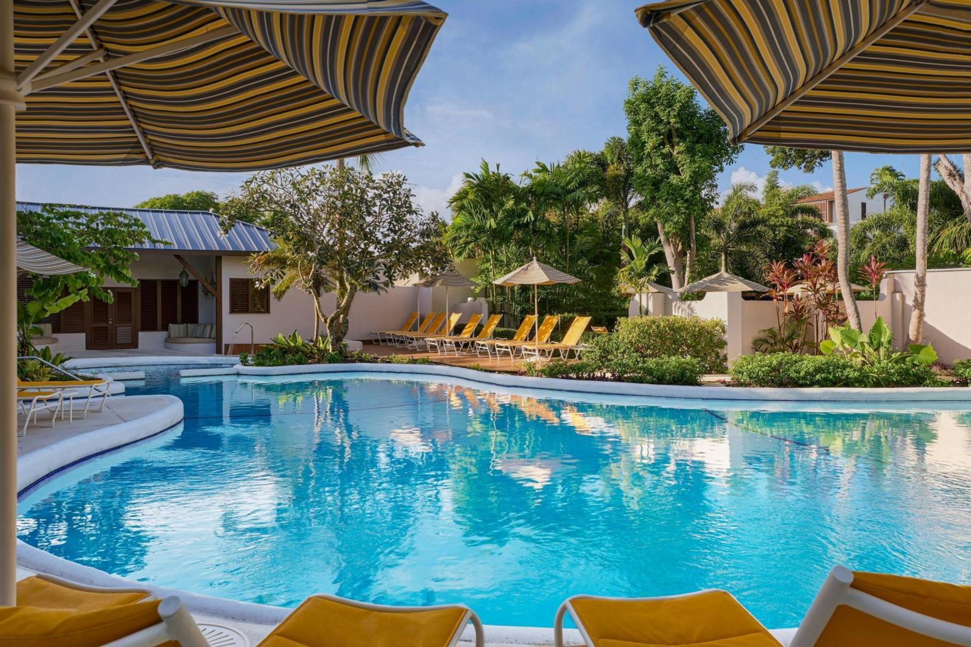 Waves Resort & Spa, Barbados, An Autograph Collection All-Inclusive Resort Saint James Extérieur photo