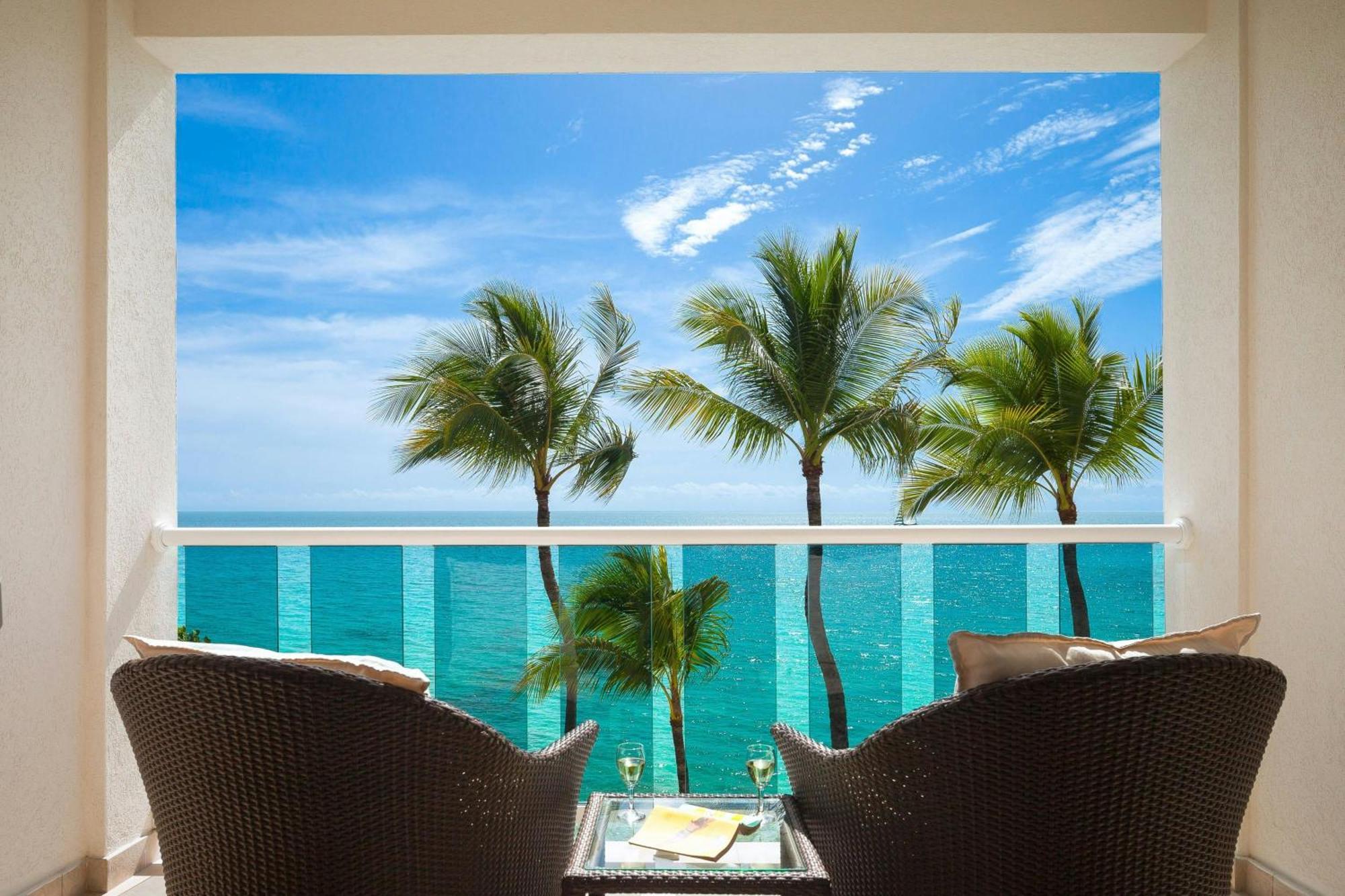 Waves Resort & Spa, Barbados, An Autograph Collection All-Inclusive Resort Saint James Extérieur photo