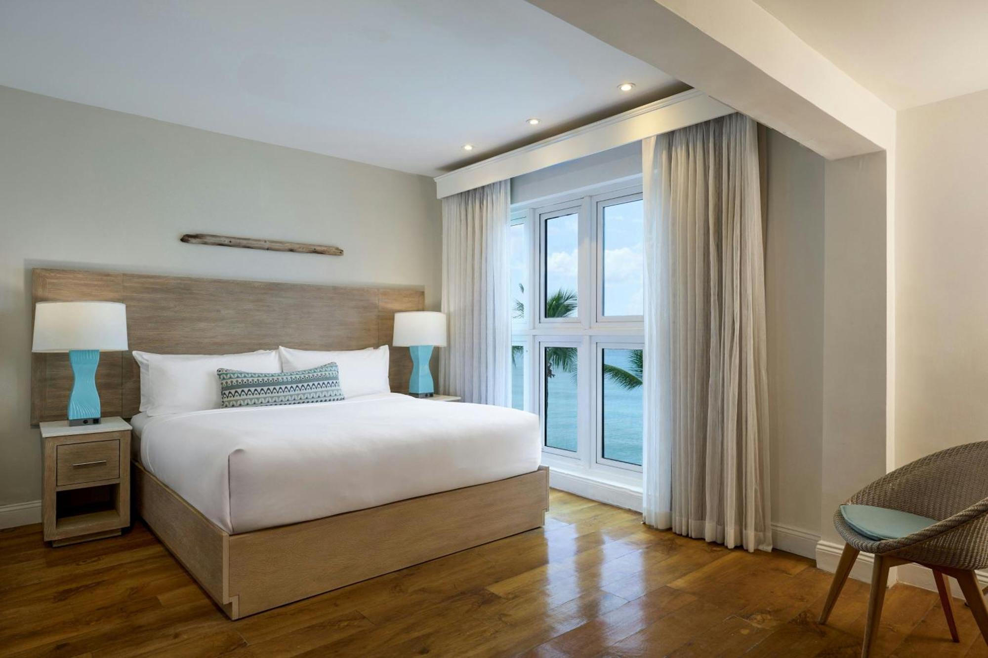 Waves Resort & Spa, Barbados, An Autograph Collection All-Inclusive Resort Saint James Extérieur photo