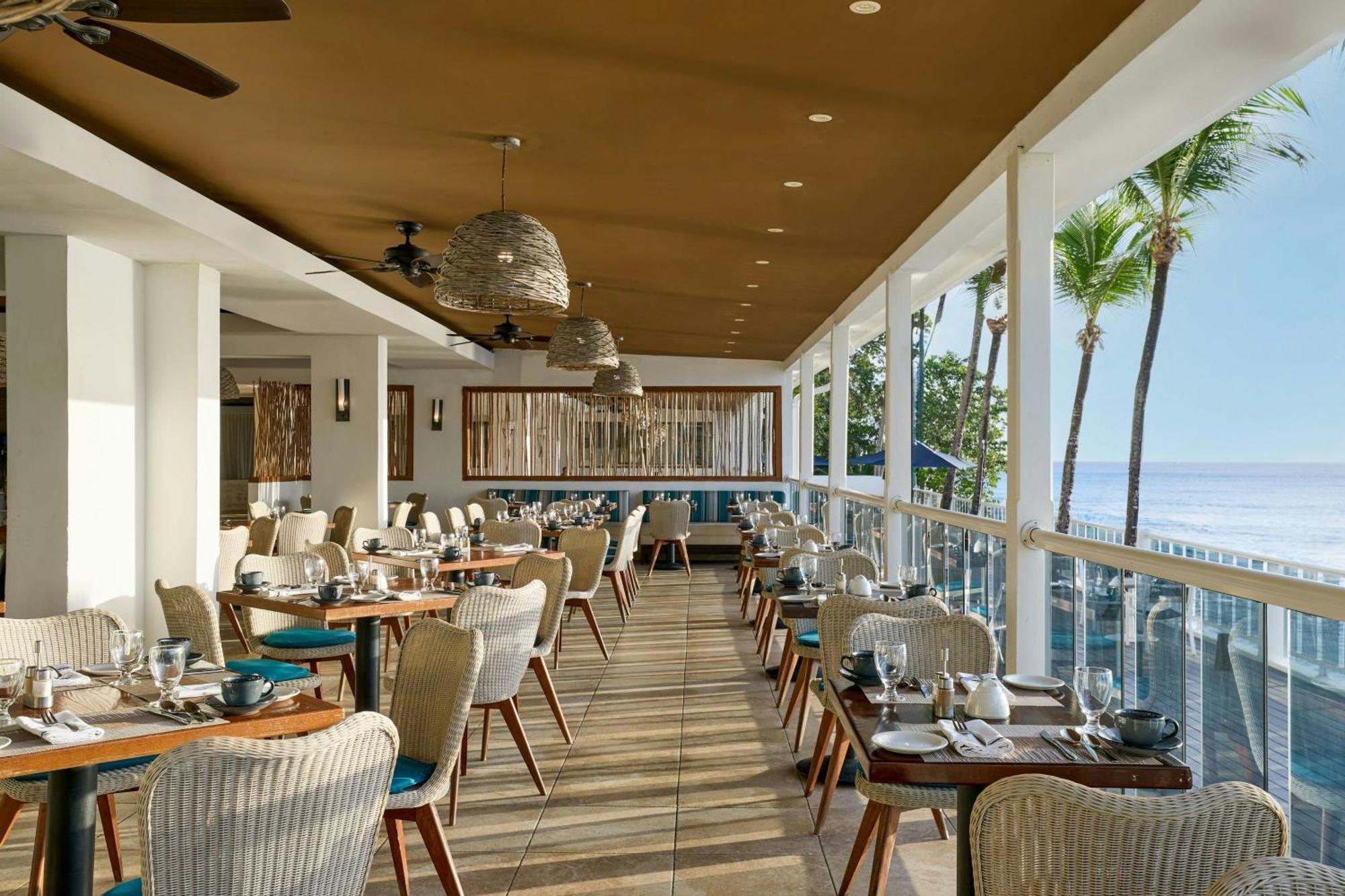 Waves Resort & Spa, Barbados, An Autograph Collection All-Inclusive Resort Saint James Extérieur photo