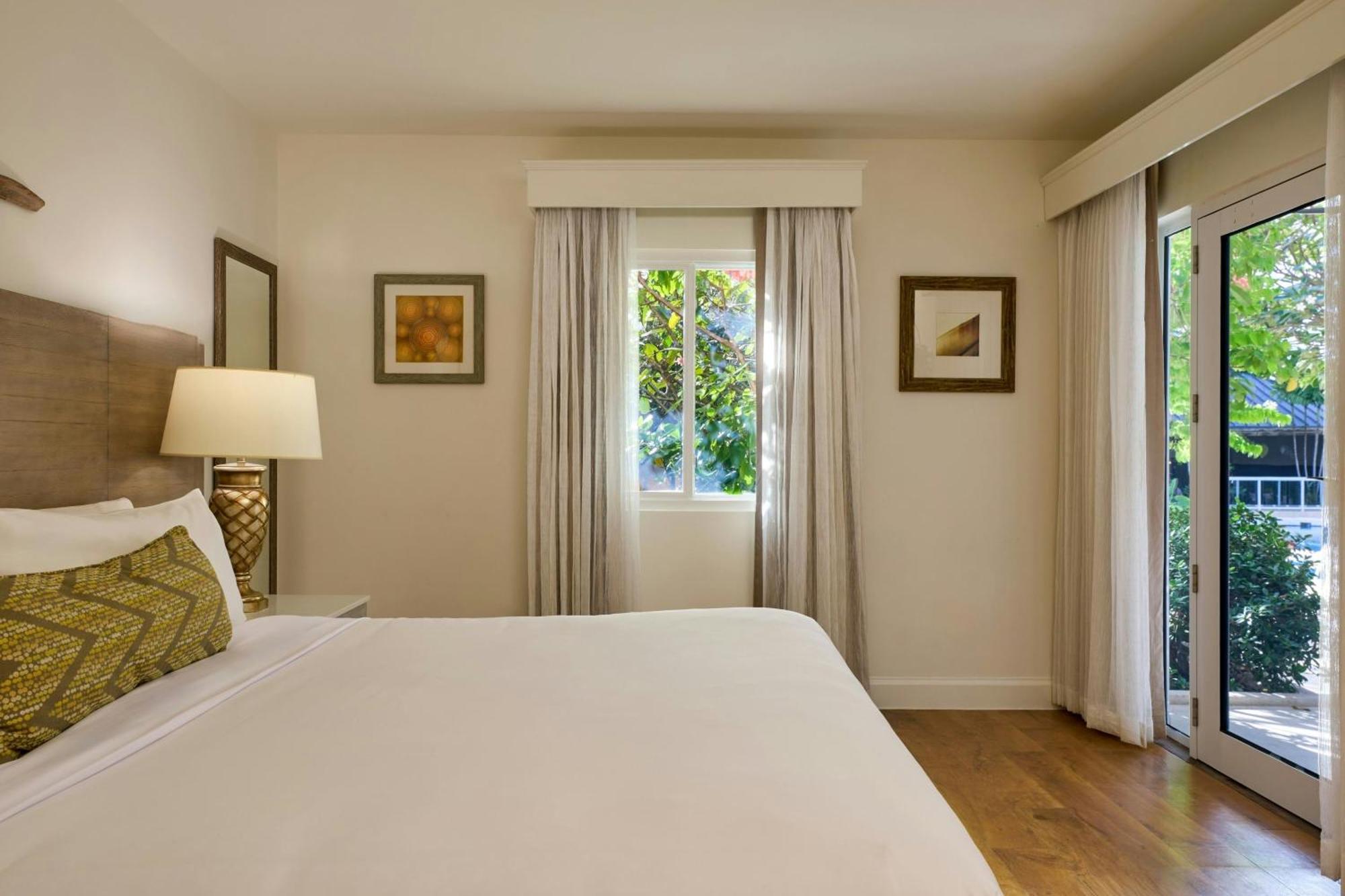 Waves Resort & Spa, Barbados, An Autograph Collection All-Inclusive Resort Saint James Extérieur photo