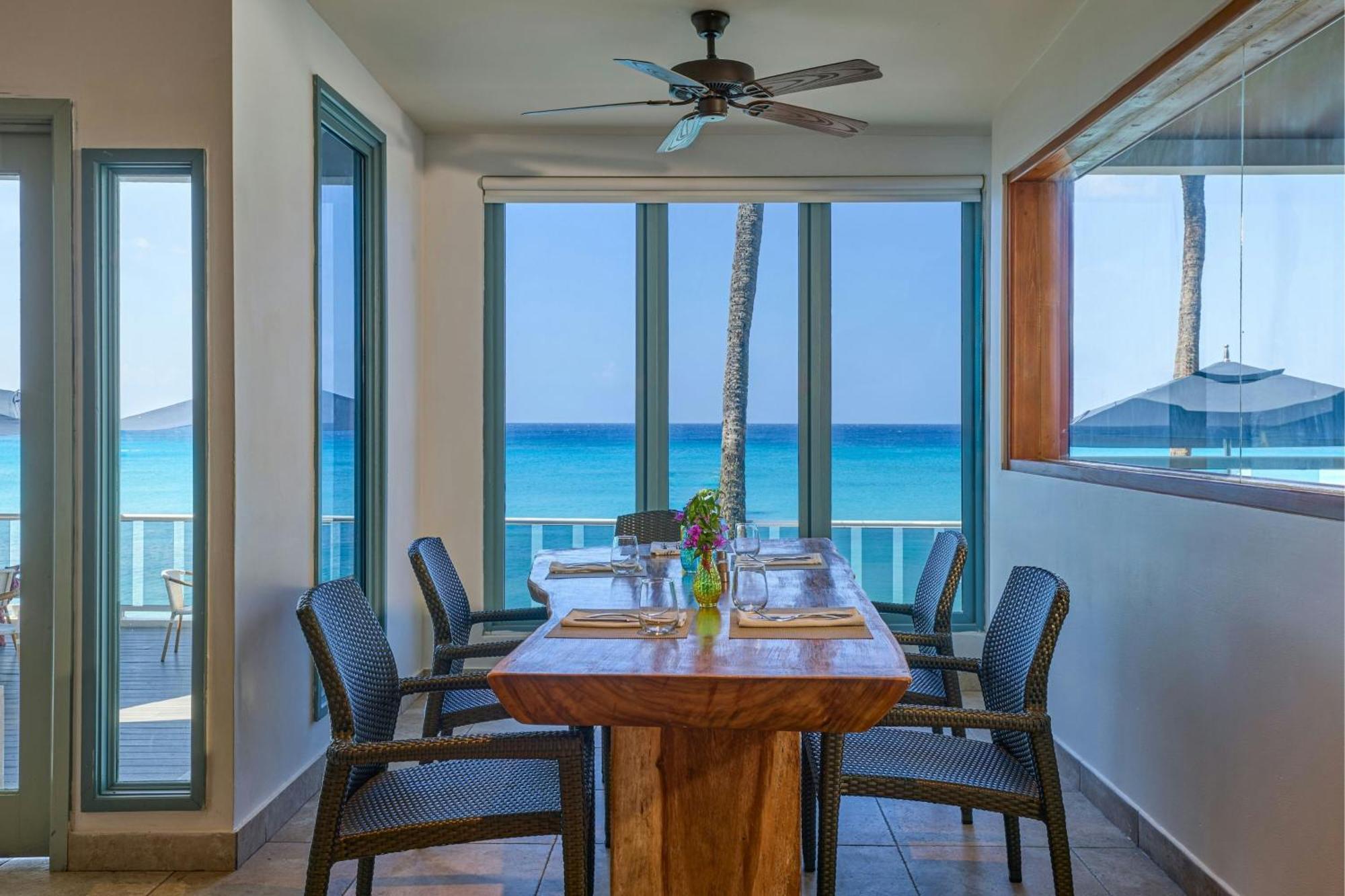 Waves Resort & Spa, Barbados, An Autograph Collection All-Inclusive Resort Saint James Extérieur photo